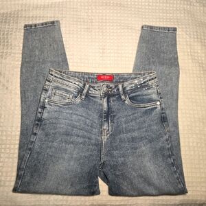 GUESS Rhinestone Embellished Light Wash Mid Rise Skinny Jeans Size 29 Inseam 27"